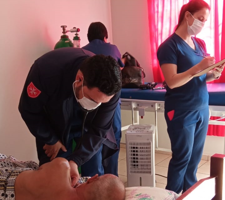 Dourados: Programa leva equipes médicas para tratar pacientes em casa