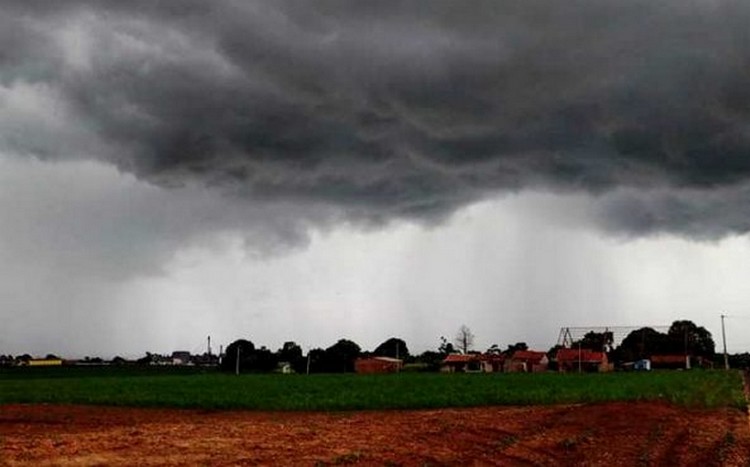 Frente fria deve chegar entre quarta e sexta-feira (7 e 9) e deve derrubar a temperatura e trazer chuva para MS – Foto: Geone Bernardo/Cemtec.