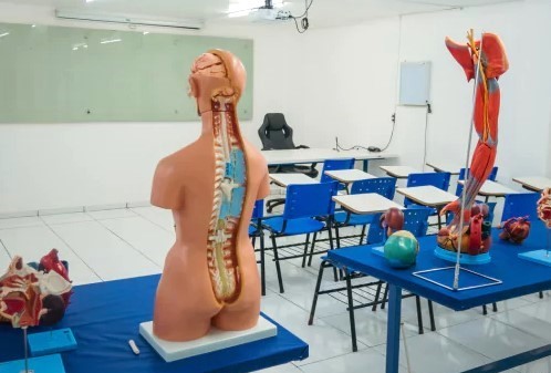 Curso de Medicina da UCP adota um protocolo internacional no Anfiteatro de Anatomia