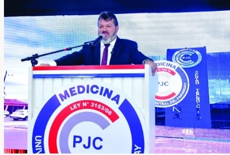 Carlos Bernardo, CEO da UCP, destaca ensino de qualidade e estrutura da instituição (Foto Divulgação).