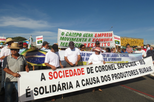 Cerca de 450 produtores de Mato Grosso do Sul participaram do movimento. Foto Cristiano Nehring