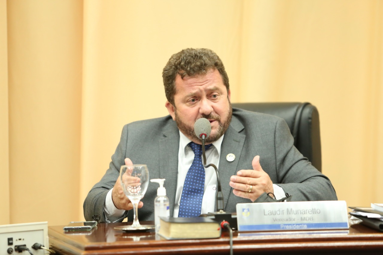 Laudir rebate boatos sobre festa em Maracaju e afirma que apenas locou mesas e cadeiras Laudir rebate boatos sobre participação do Buffet Laudir em festa de casamento realizada em MaracajuFoto: Divulgação